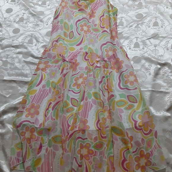 Beautiful dress - Picture 6 of 10